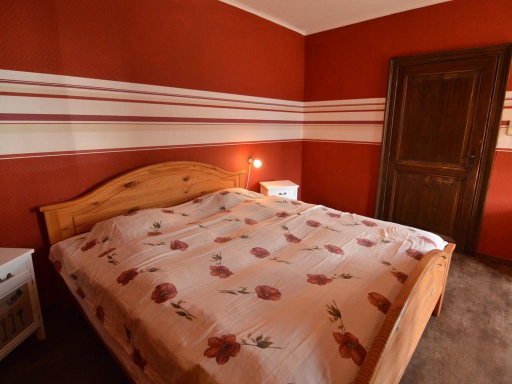 Spacious Holiday Home In Teuven With Garden Kültér fotó